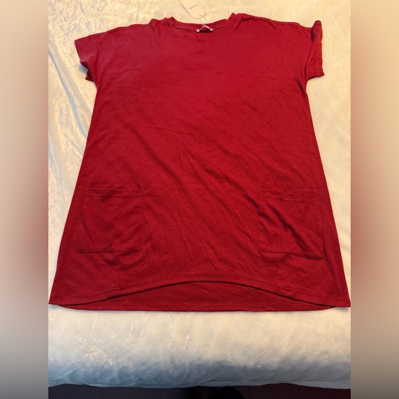 Burgundy Women's Top - Picture 3 of 8